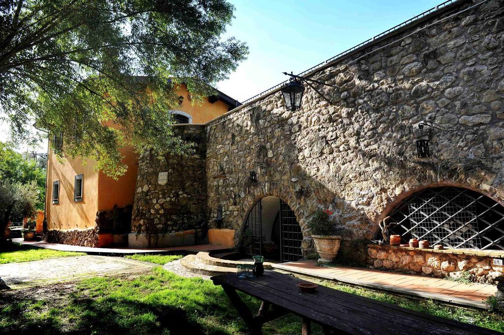 L'Antica Mola Villa Castel Madama Camera foto